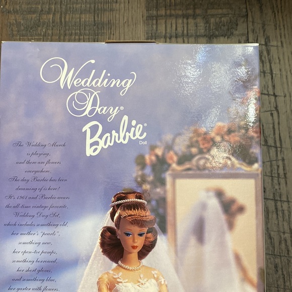 NRFB Wedding Day Barbie ~ Reproduction Of 1961 Doll - Red Head 💍💒 - Picture 7 of 13
